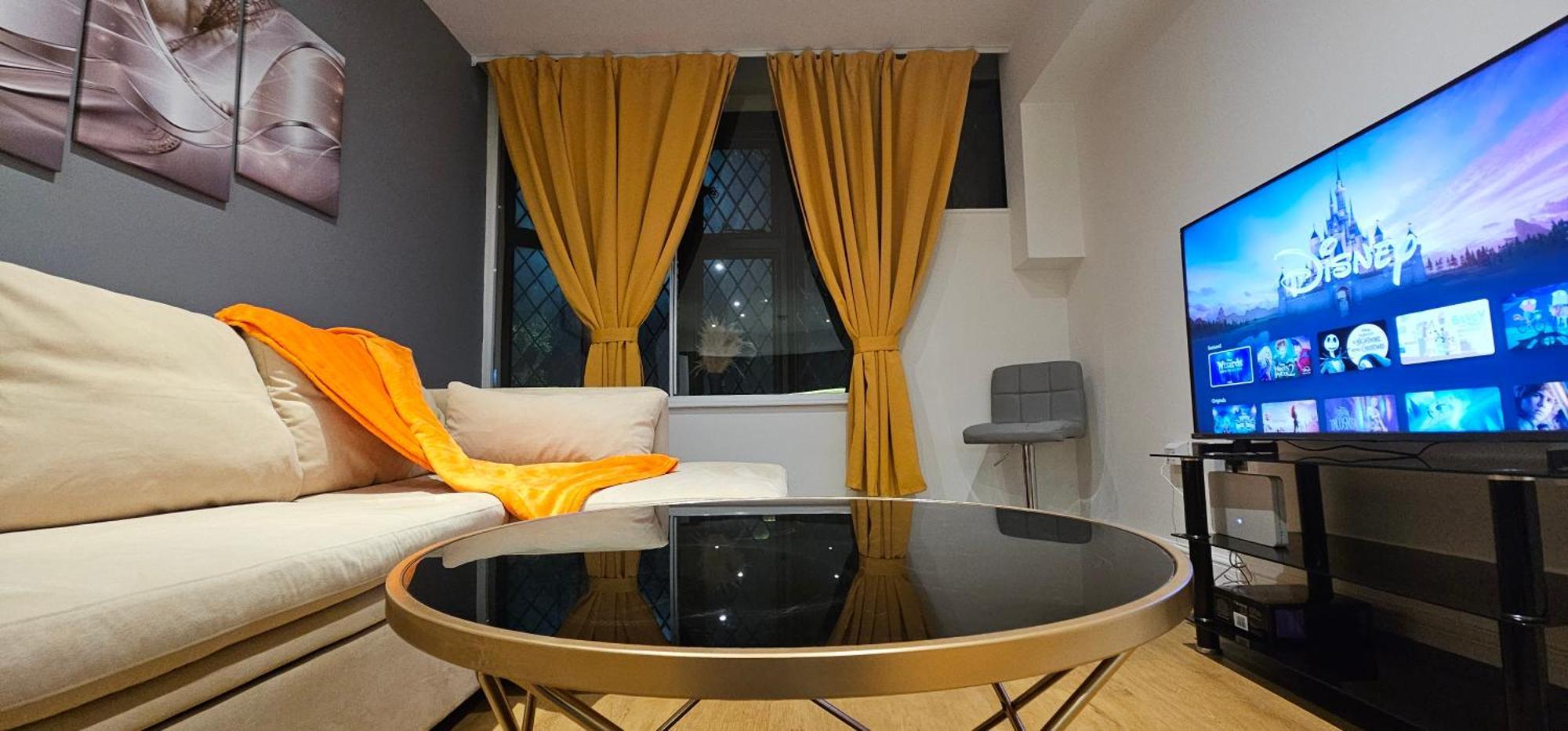 Apartment Glamorous At Christchurch Park