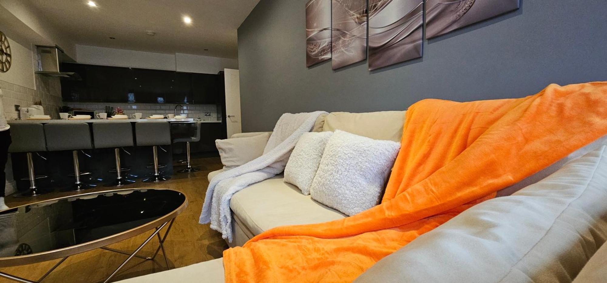 Glamorous At Christchurch Park Apartment Ipswich